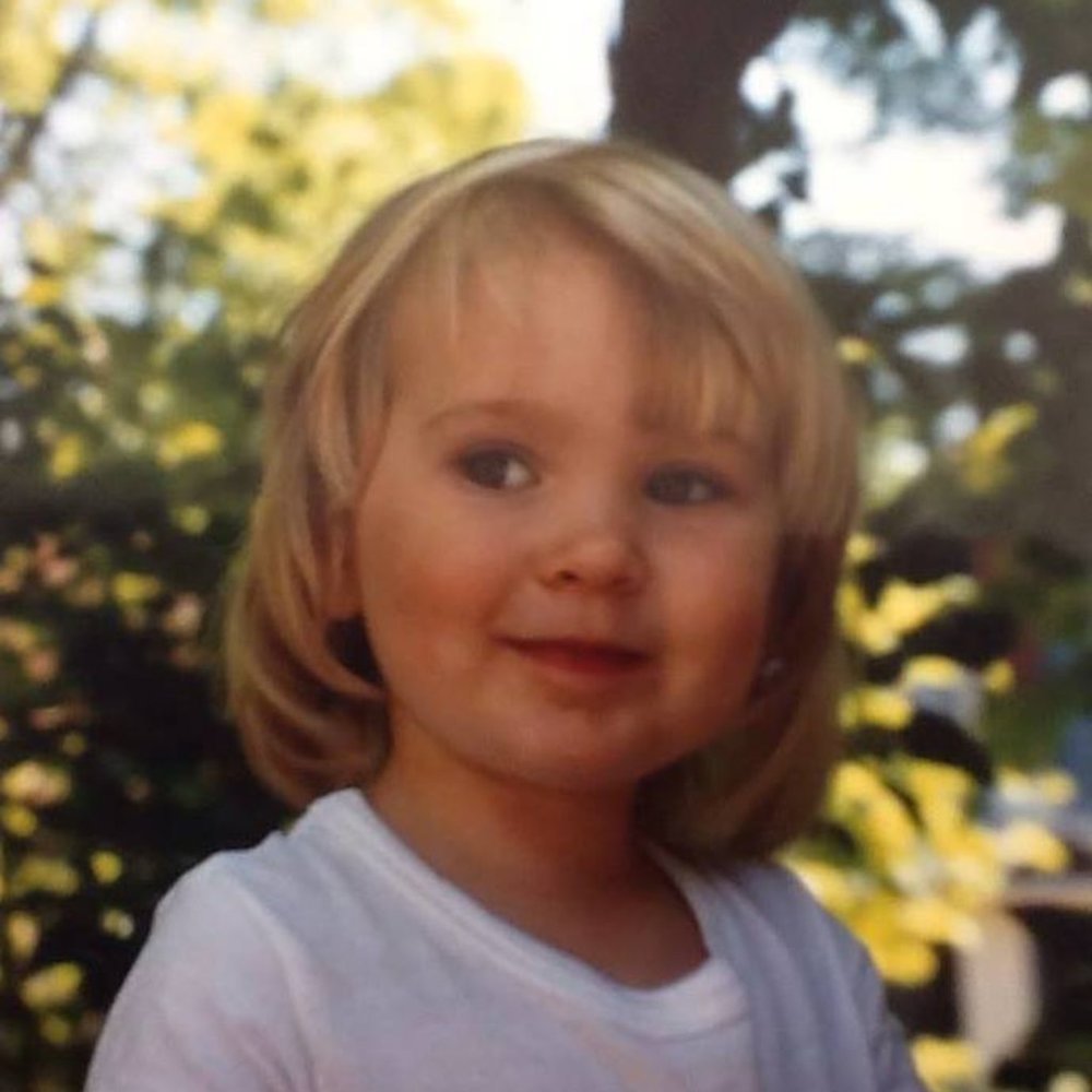 Meet your Posher, Maya